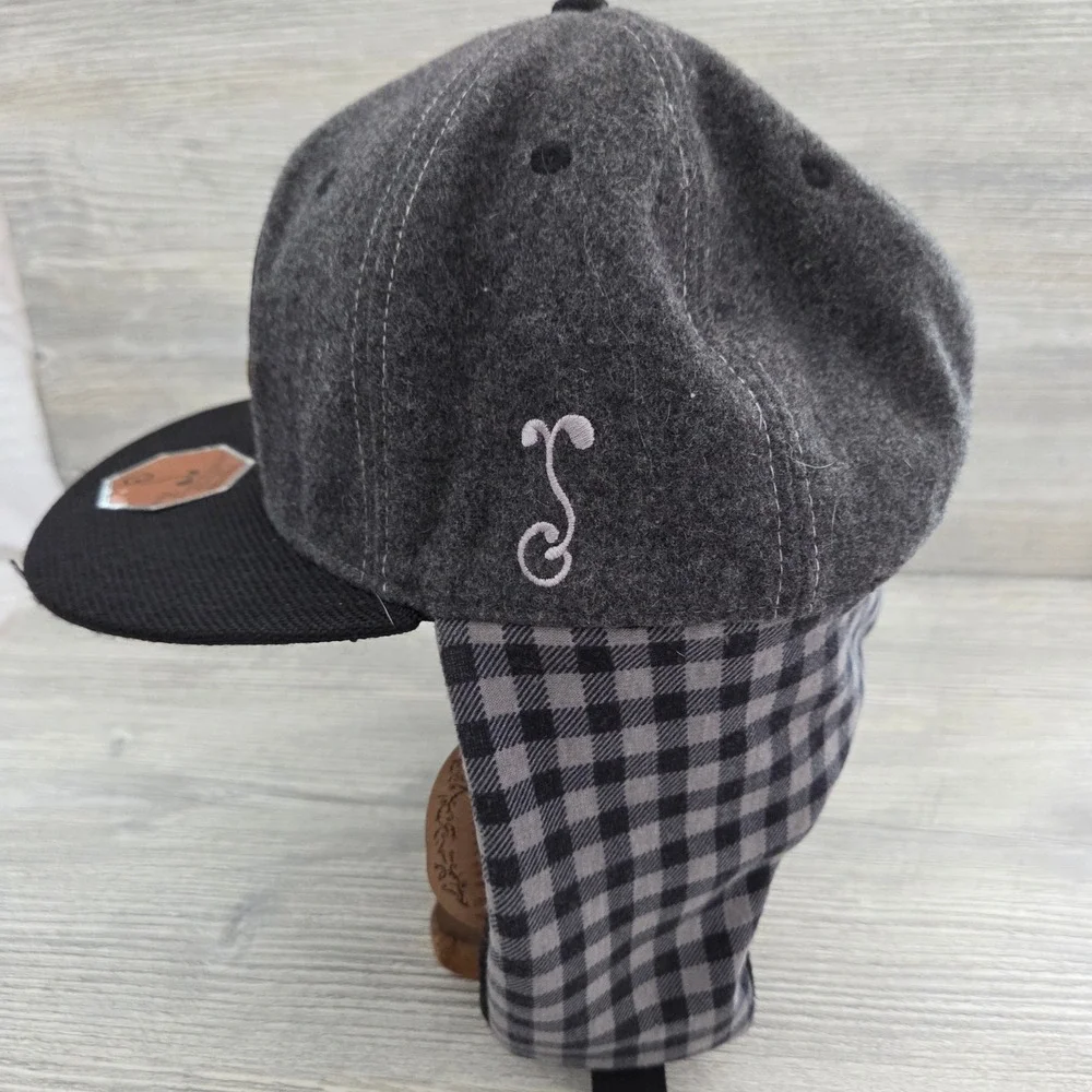 Grassroots California Fitted Hat Grey Ear Flap Plaid Movement Mens 7 5/8